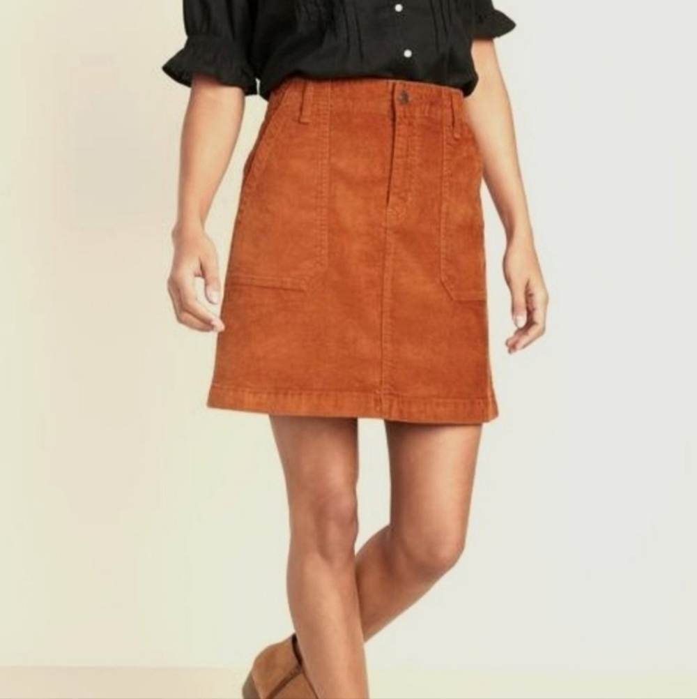 Old Navy Corduroy Burnt Orange Rust High Rise Skirt Fall Boho Women's Size 6 EUC